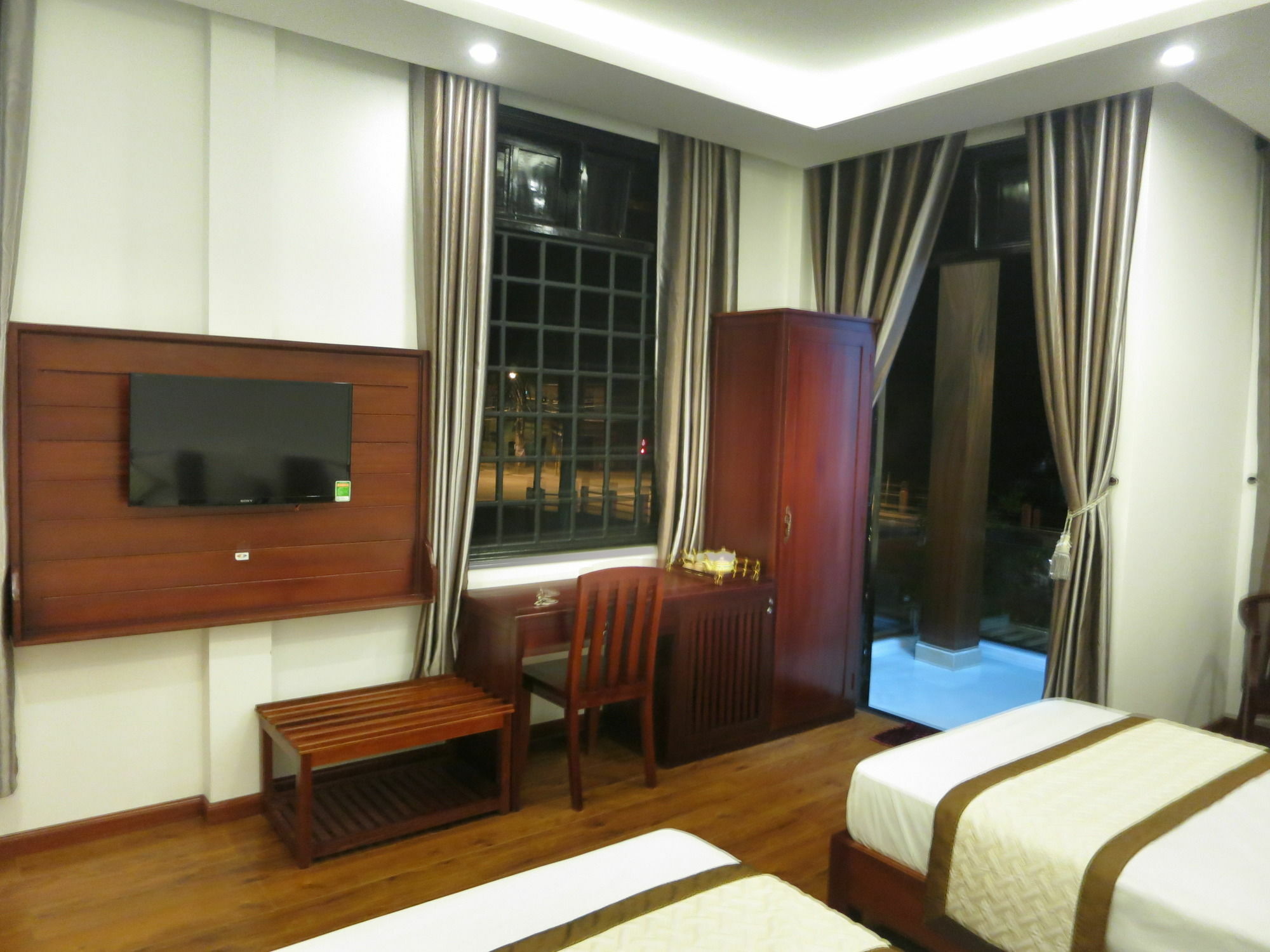 Azalea Homestay ホイアン エクステリア 写真